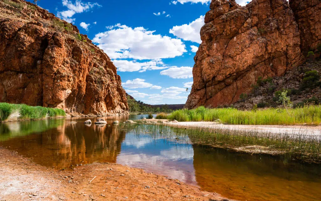 Glen Helen gorge in West Macdonnell ranges. Things to do in the northern territory