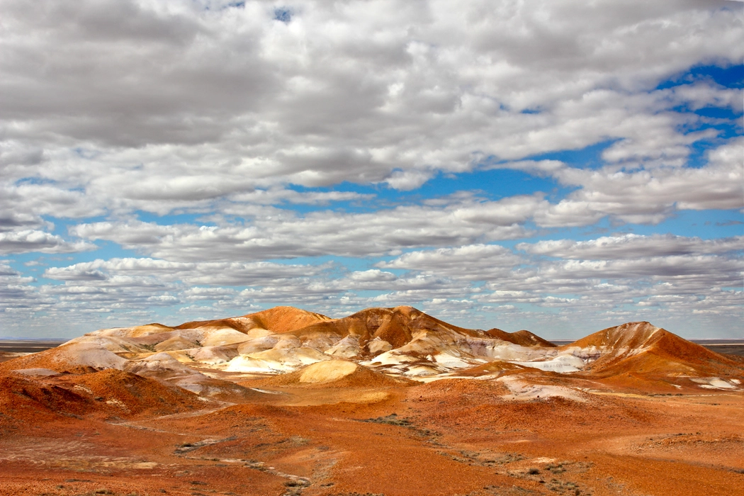 breakaways coober pedy red hills - Adelaide to Darwin road trip