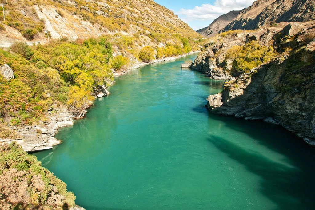 Kawarau gorge on Lake Pukaki to Glenorchy road trip