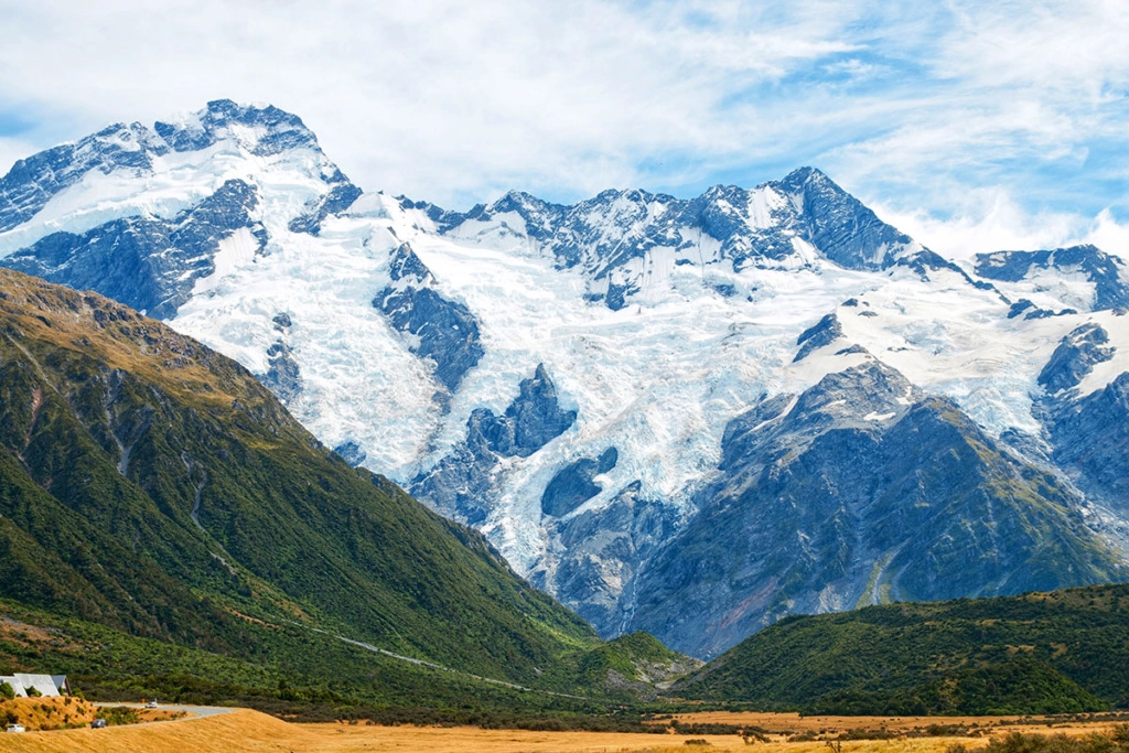 Lake Pukaki to Queenstown via Mount Cook National Park