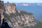 View of the Three Sisters along Prince Henry Cliff Walk