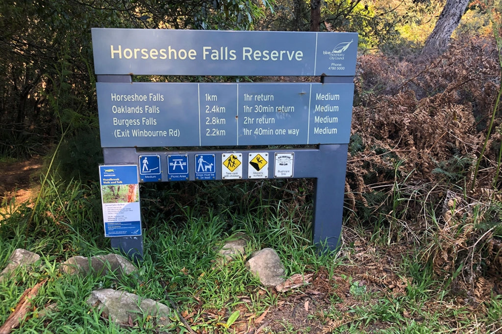 Signpost for Horseshoe Falls, Hazelbrook
