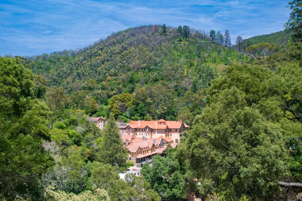 Blue Mountains Jenolan Caves House