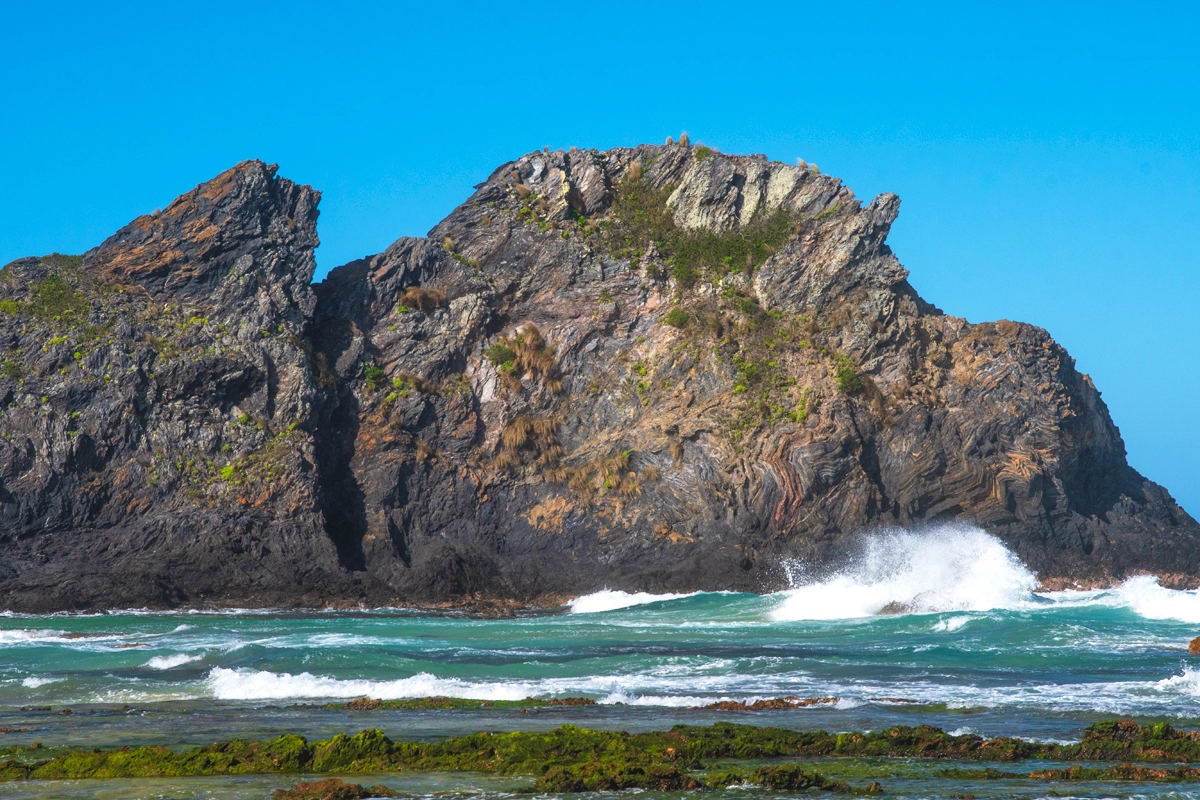 Glasshouse rocks narooma