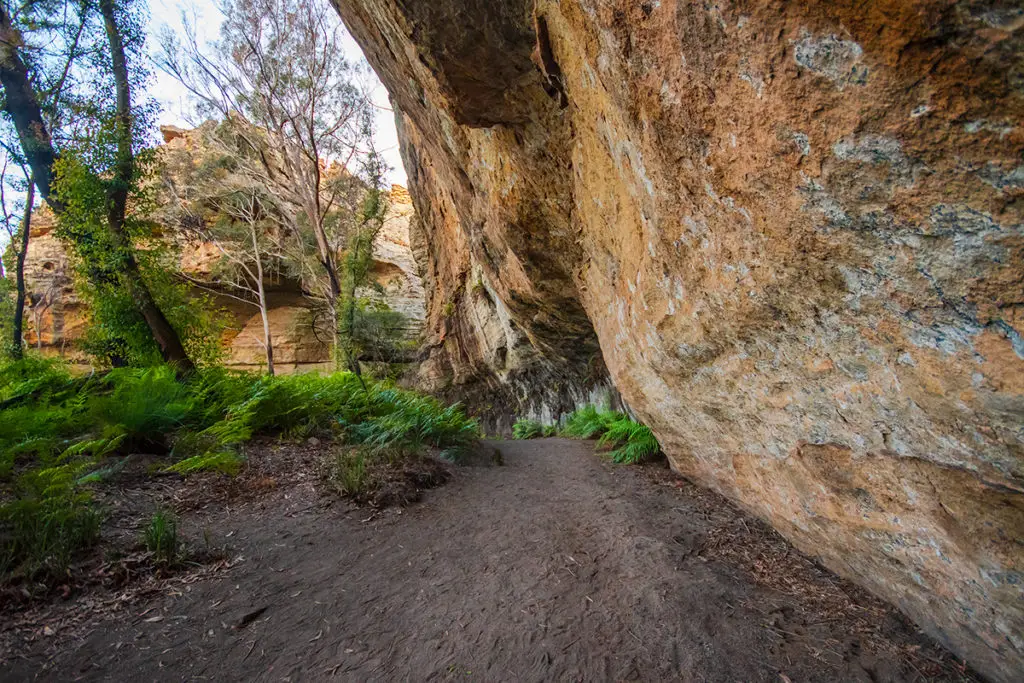 Maiyingu-Marragu Blackfellow Hand Cave