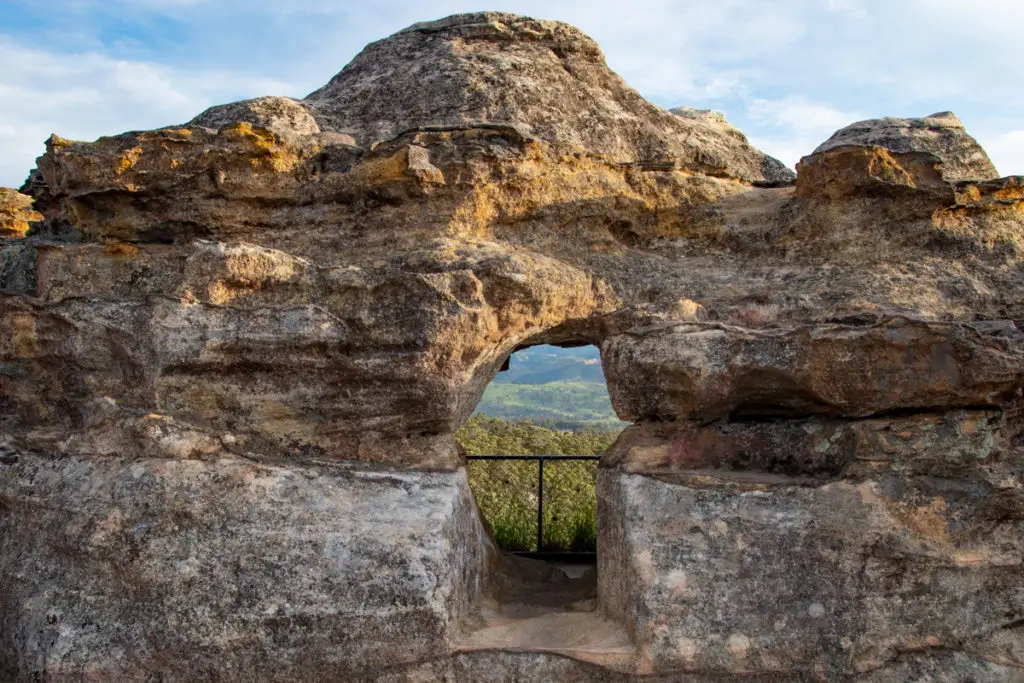 Hassans Walls lookout cave