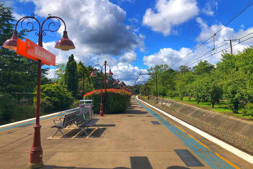 Blue mountains train staiton