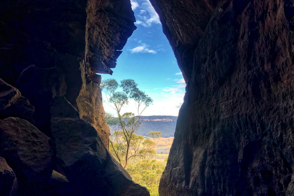 View of Kanimbla Valley from Bushrangers cave