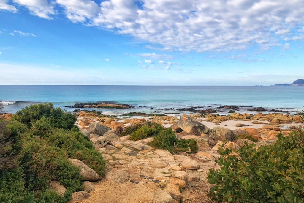 Friendly Beaches walks in Freycinet National Park