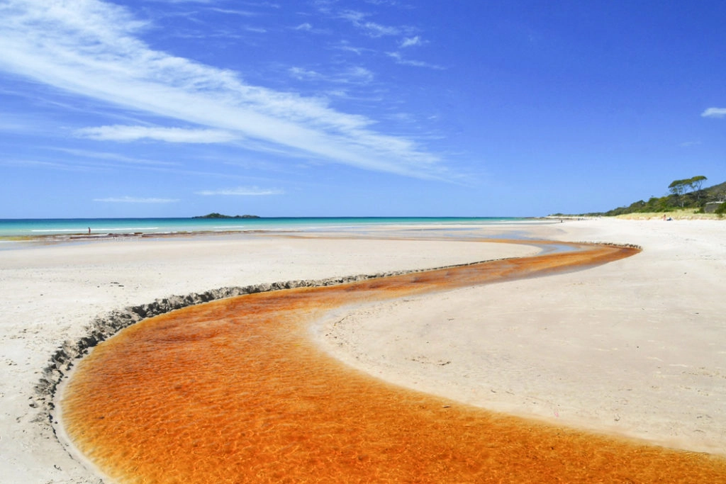 Things to do in Tasmania - visit sisters beach in north west tasmania