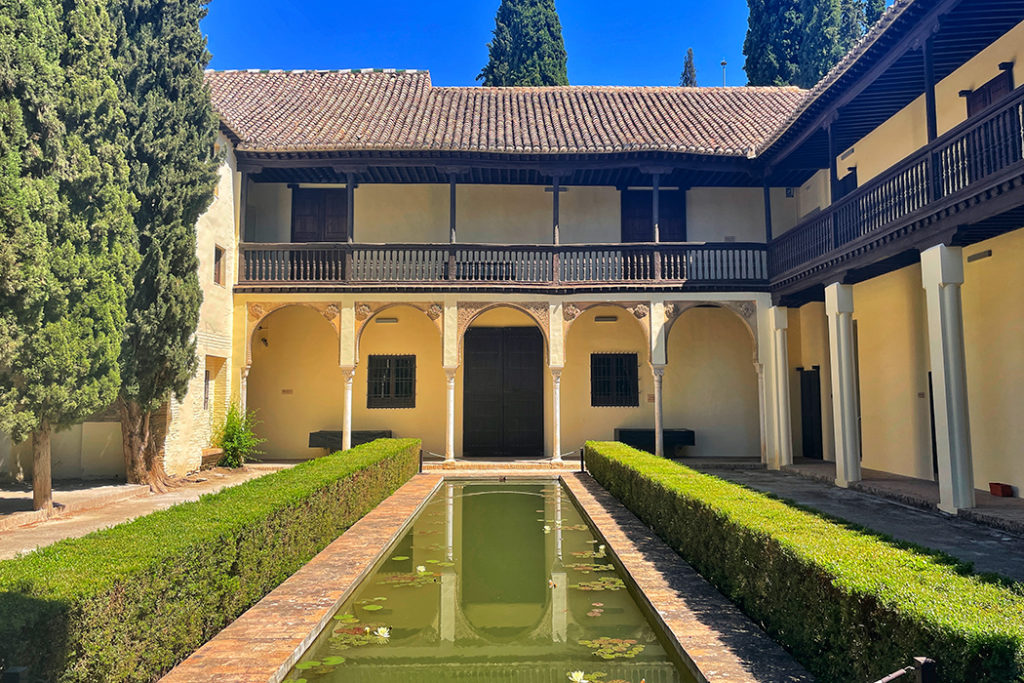 Casas del Chapiz in Granada