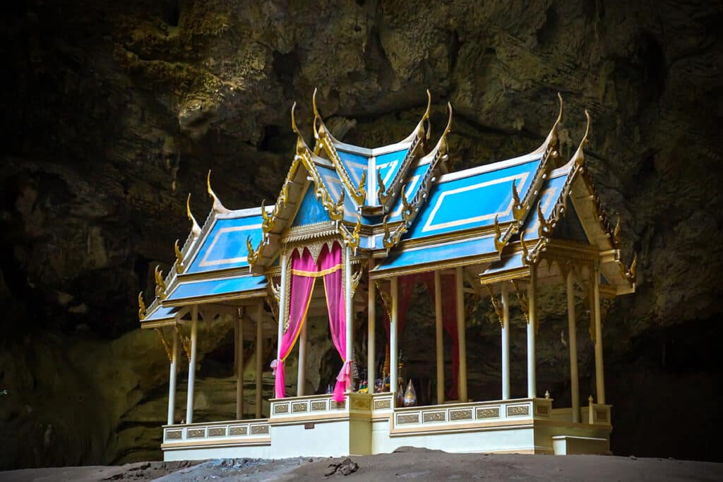 Royal Pavilion in Phraya Nakhon cave