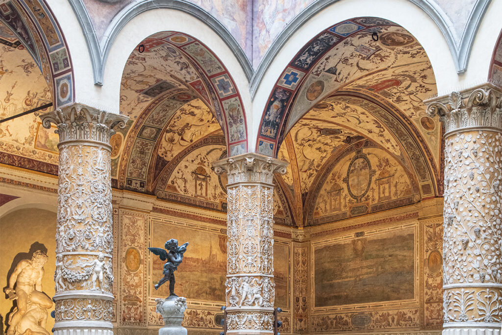 Things to do in Florence - visit Palazzo vecchio first courtyard