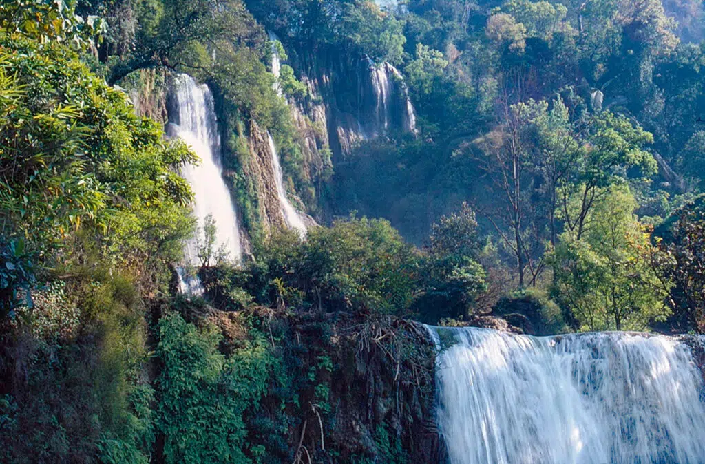 Thi Lo Su waterfall