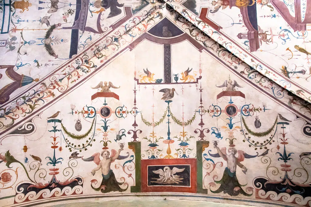 Apartments of Eleonora, the green room in palazzo vecchio