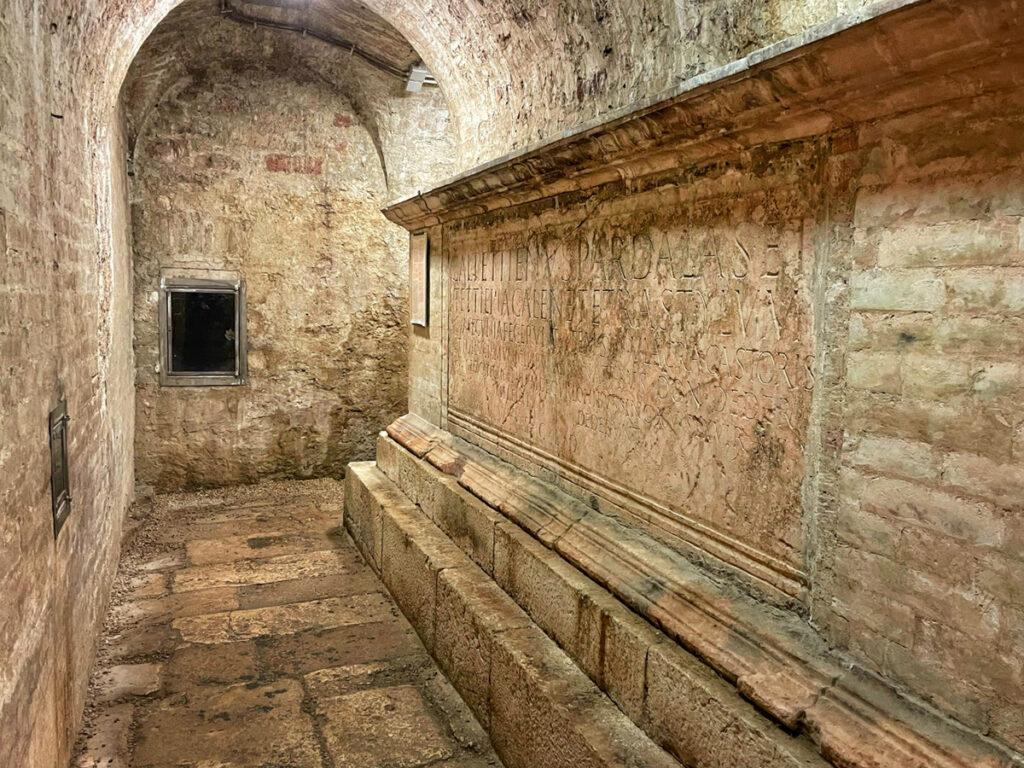 Things to do in Assisi - visit Archaeological museum