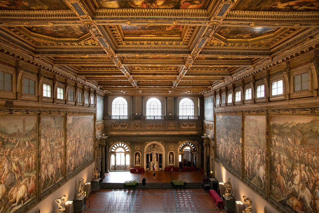 Hall of the five hundred in Palazzo Vecchio