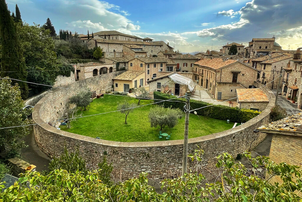 Roman Assisi - Roman Amphitheater of Assisium