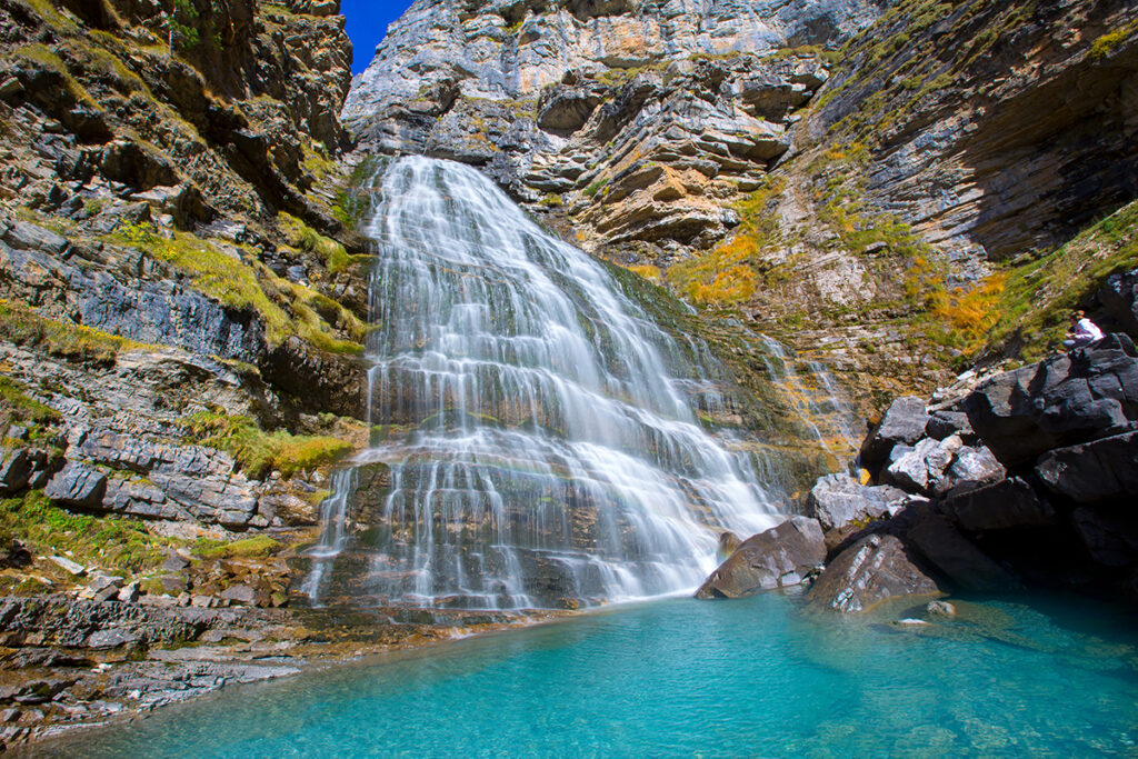 best waterfalls in spain - Cola de Caballo