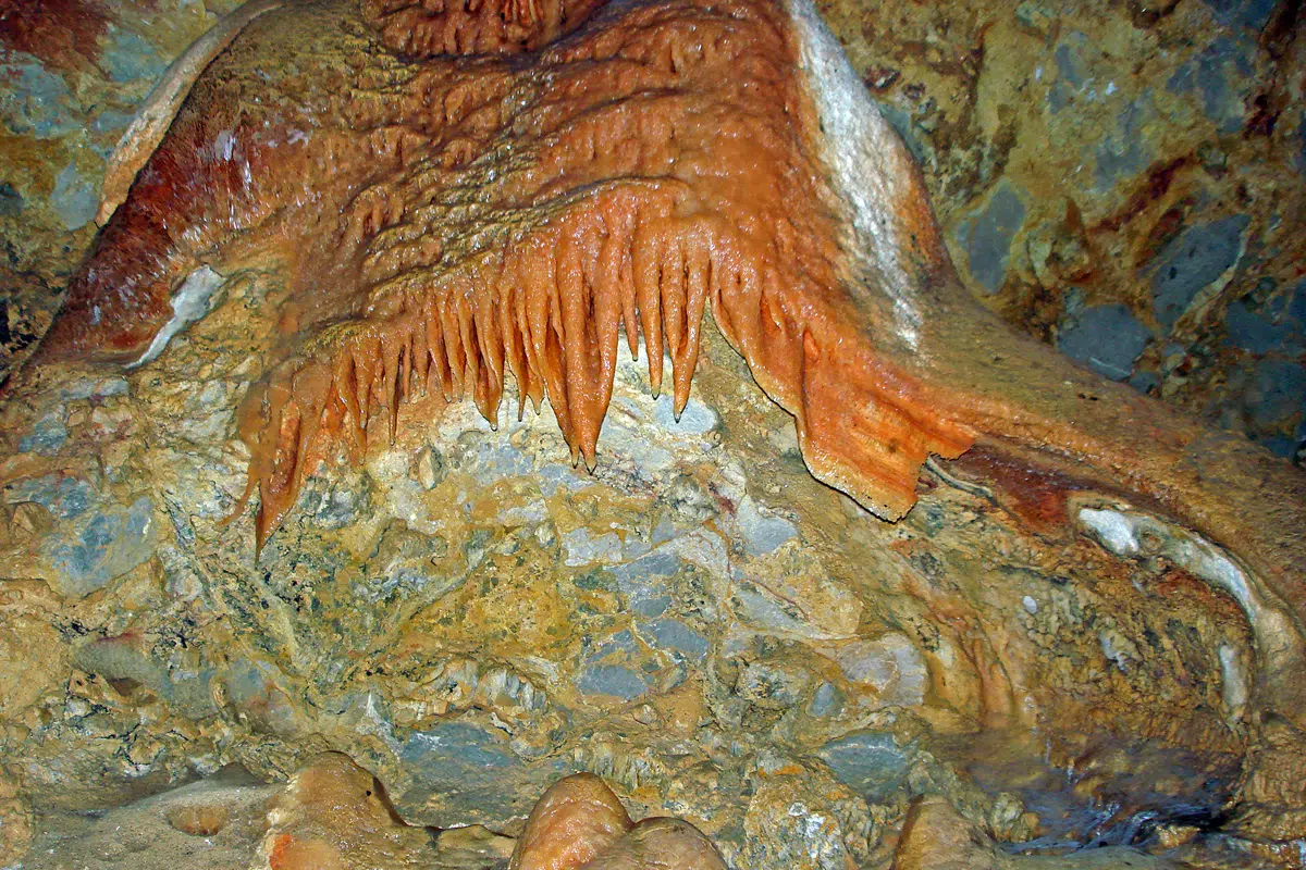 Phu Ma Dang Cave in Kanchanaburi